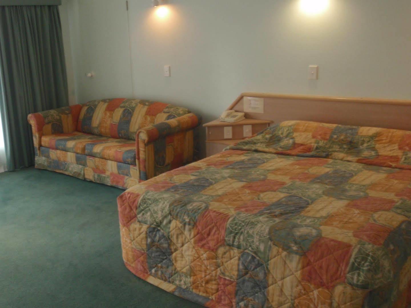 Runaway Bay Motor Inn Gold Coast Exterior foto